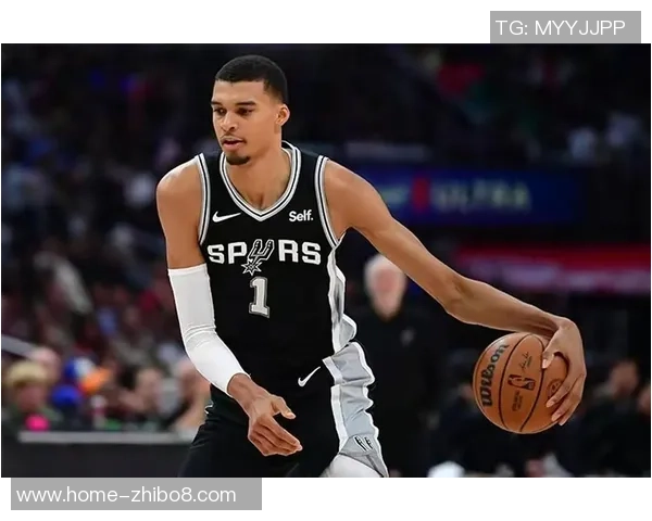 文班亚马场均数据惊人新秀之路势不可挡20分10篮板3盖帽引领潮流